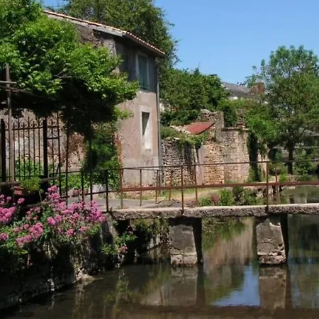 Bin Benaise Draps Et Serviettes Compris * Pamproux