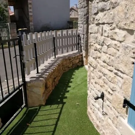 Σπίτι διακοπών Bin Benaise Draps Et Serviettes Compris Pamproux