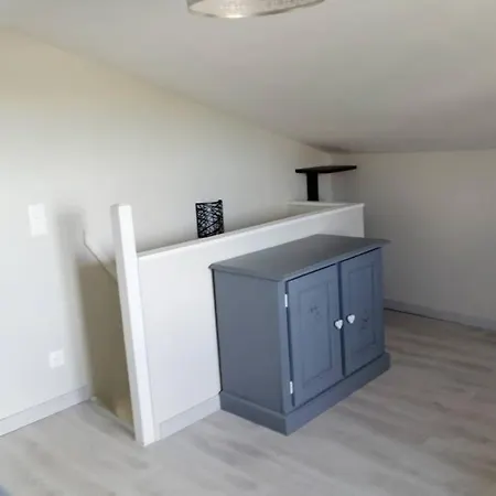 Bin Benaise Draps Et Serviettes Compris 度假居 Pamproux