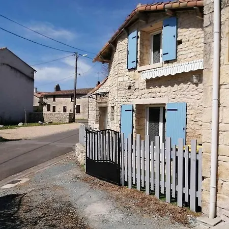 Сasa de vacaciones Bin Benaise Draps Et Serviettes Compris Pamproux