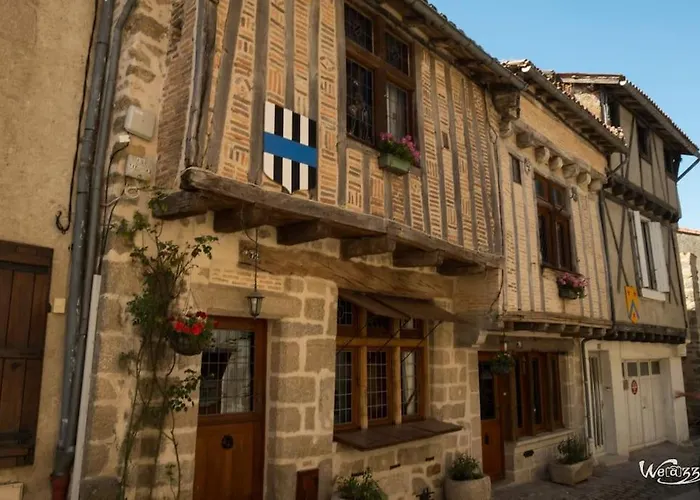 Bin Benaise Draps Et Serviettes Compris Nyaraló *