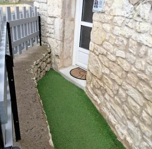 Bin Benaise Draps Et Serviettes Compris Nyaraló Pamproux